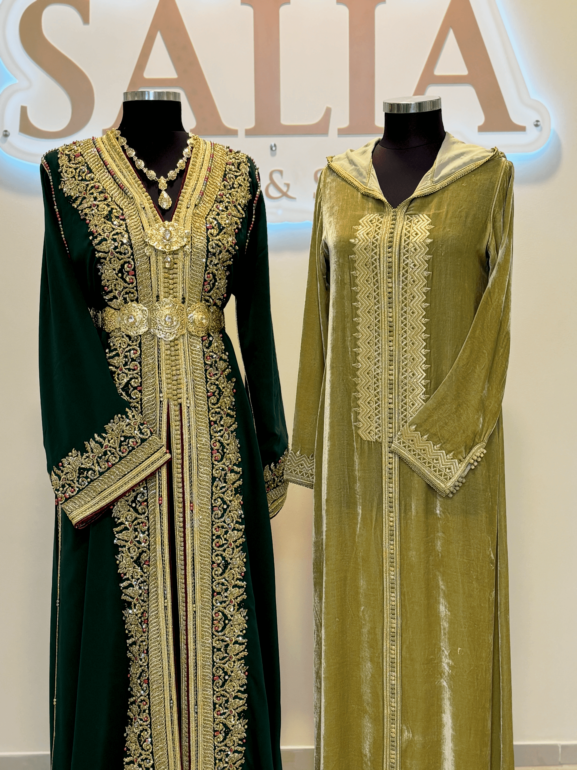 Elegante Damenmode - Kaftan